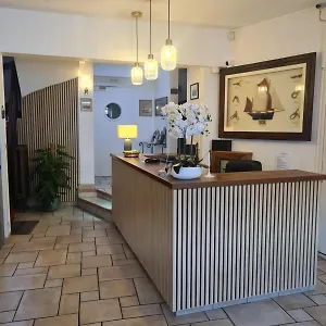 2* Hotel The Originals City, Ker Izel,